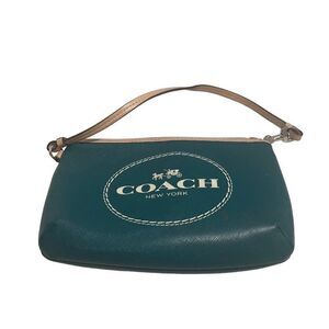 COACH Women’s Wristlet Green & Tan Horse & Carriage NewYork Logo 4.5X1X7 F51788‎